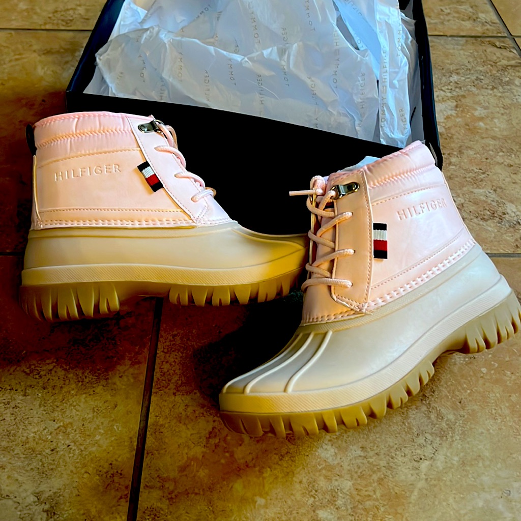 35 Brand New With Box Tommy Hilfiger Duck Boots